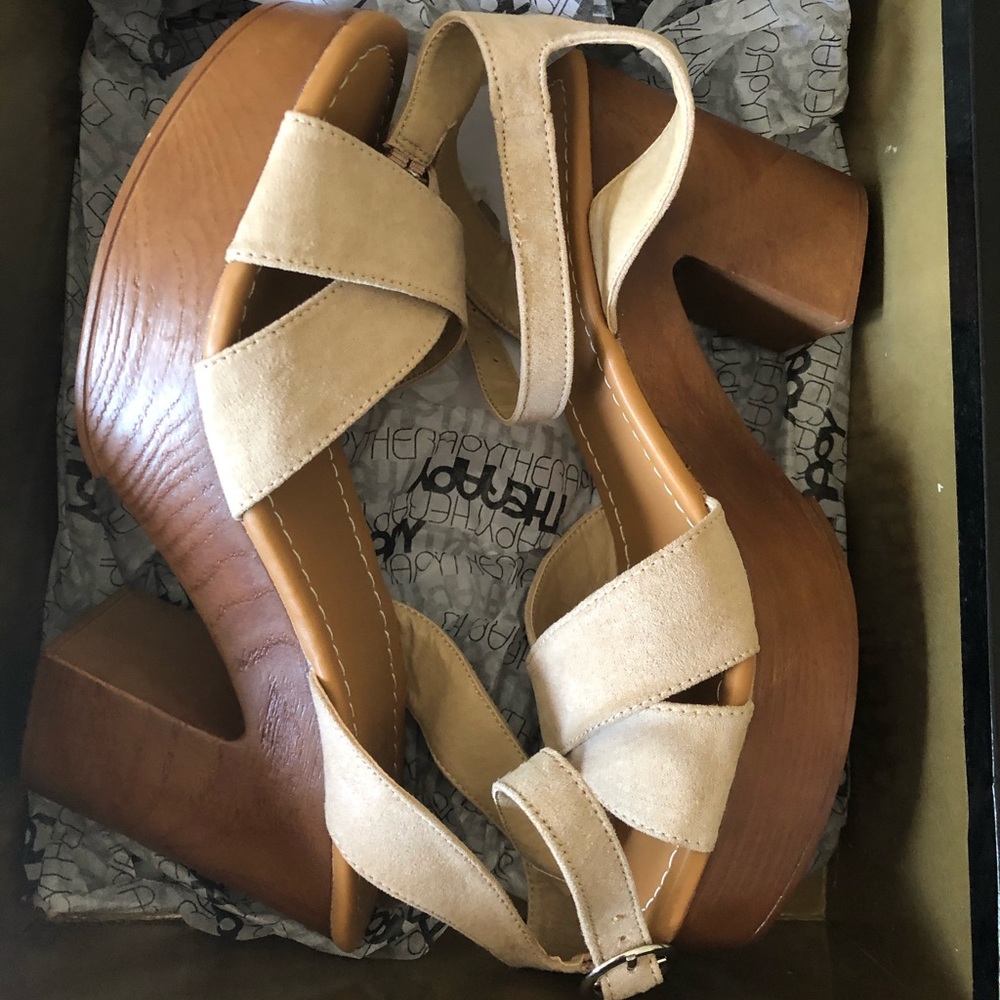 Comfy heels for summer